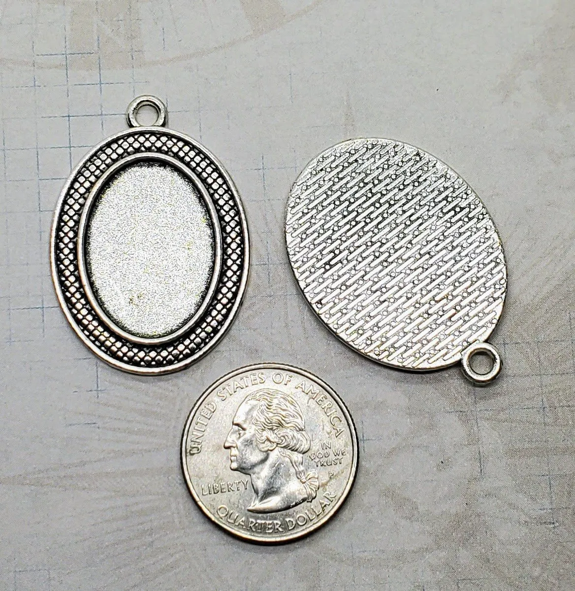 Antique Silver 25mm x 18mm Basket Weave Pendant Settings Bezels (2) - L1109