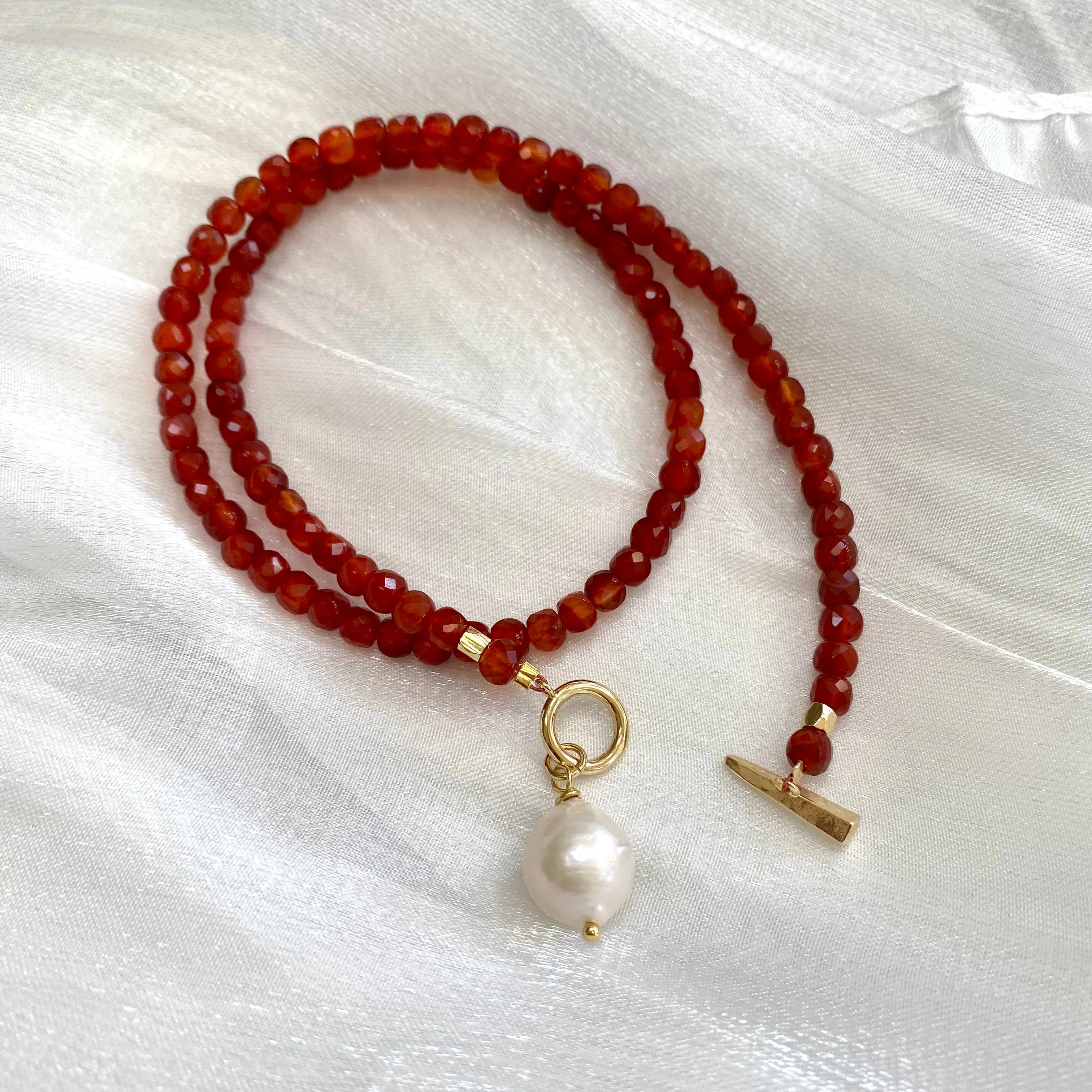 Carnelian Toggle Necklace with Baroque Pearl Pendant, Gold Plated, Gemstone Beaded Choker Necklace,17inch