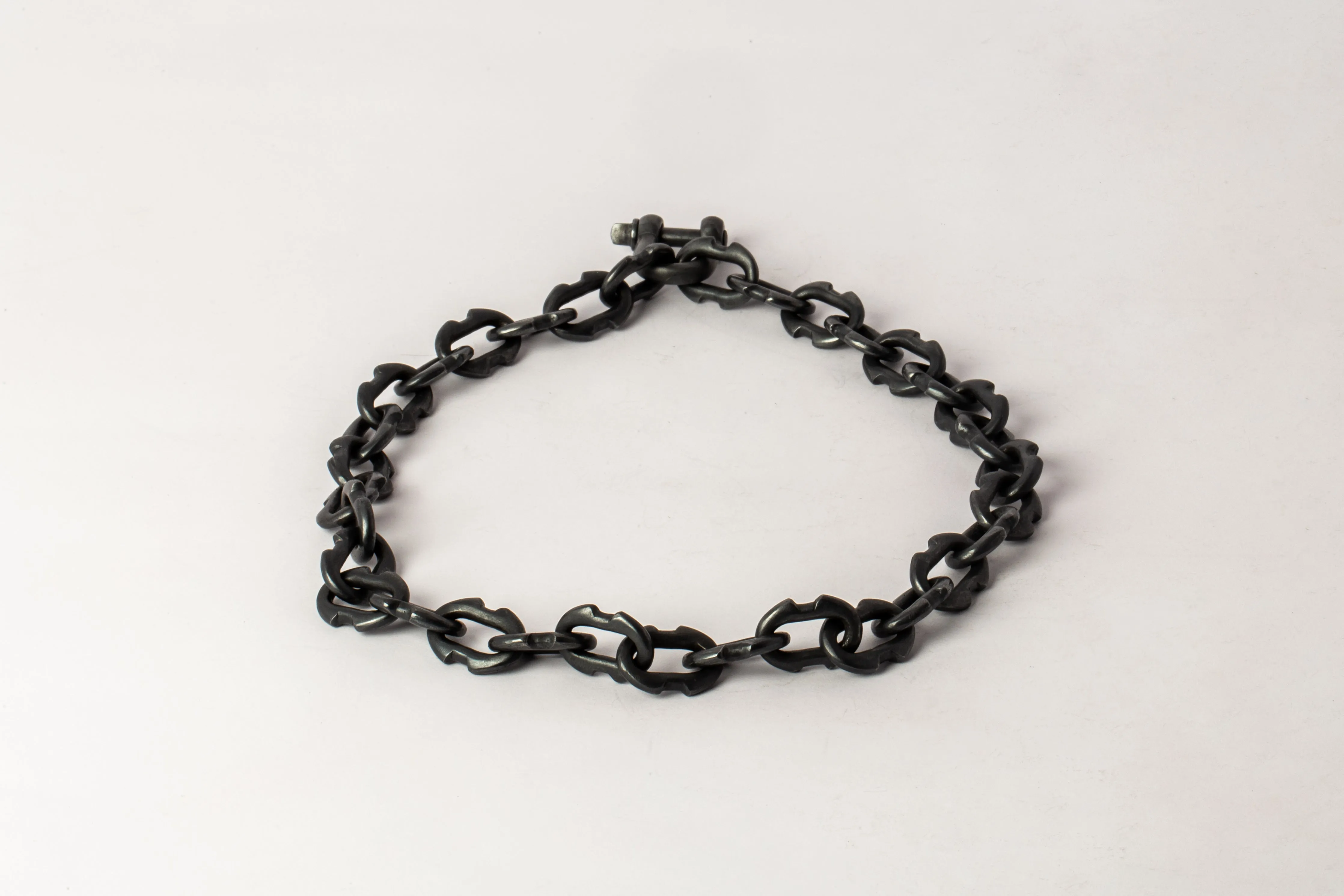 Charm Chain Choker (60cm, Extra Small Deco Links, KAS)