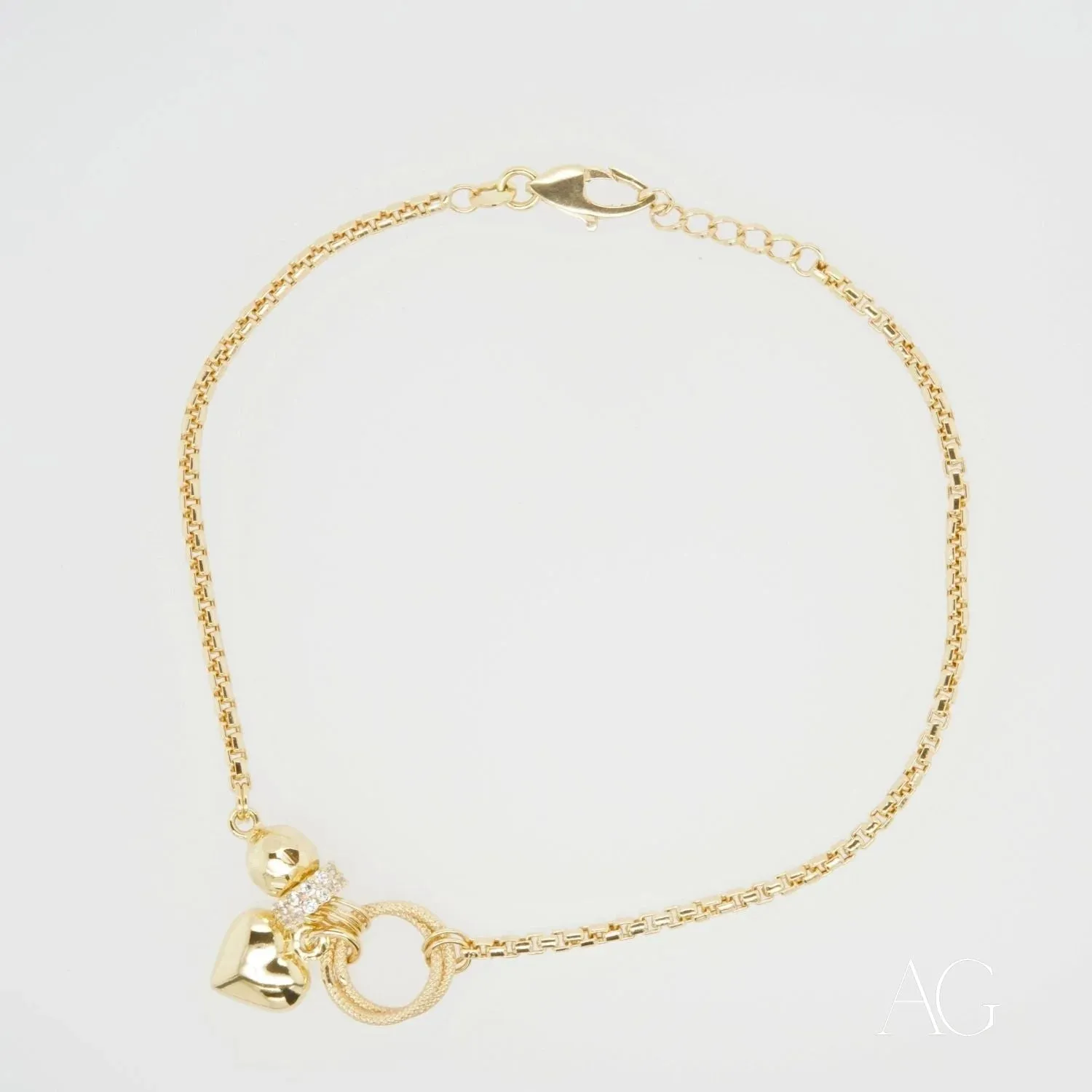 Delicate Charm 18k Gold Bracelet with Zirconia