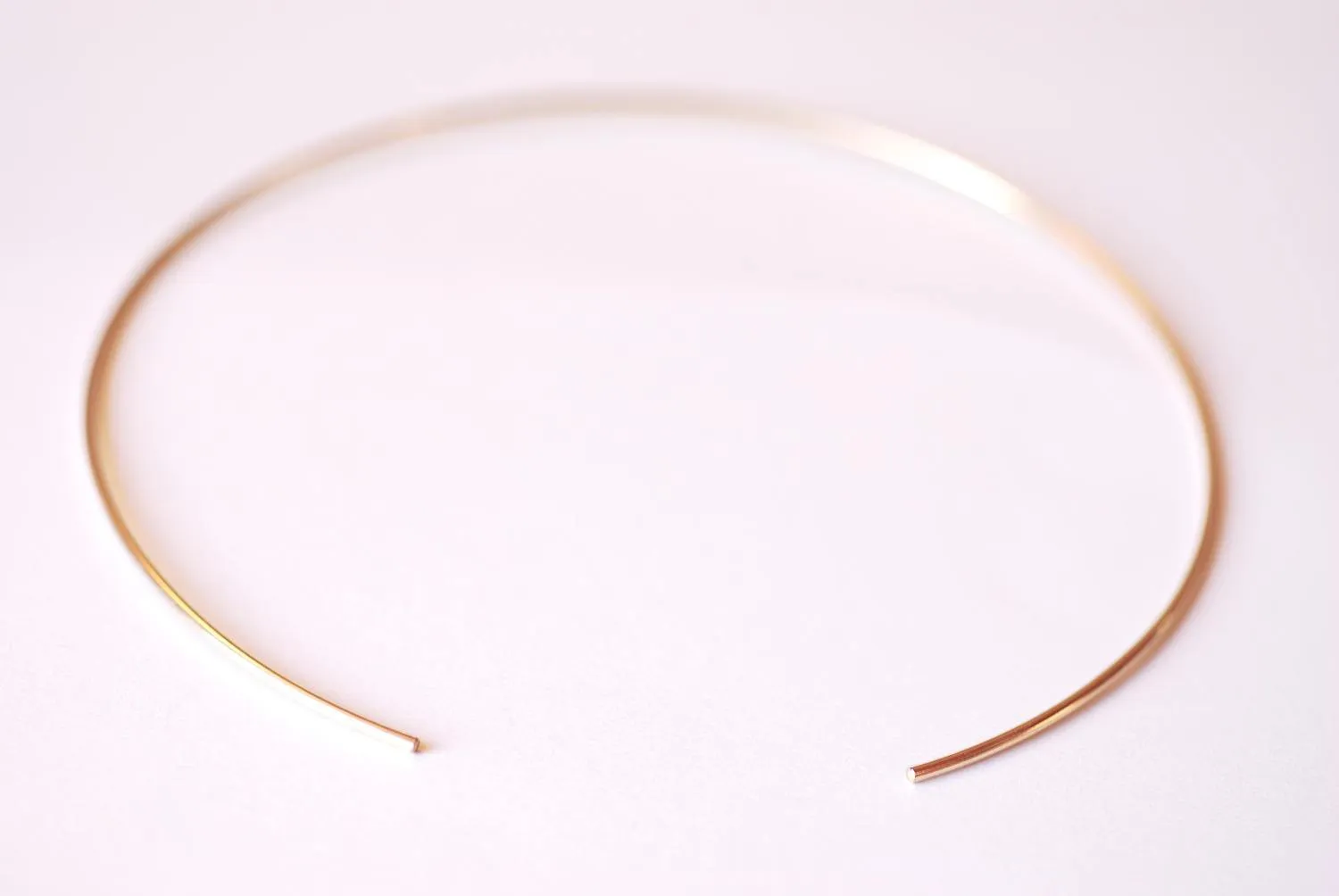 Gold Choker Necklace- 14k Gold Filled Choker Necklace, Gold Collar Necklace, Curved Bar Necklace, Gold Filled Wire Choker Cuff, Layering