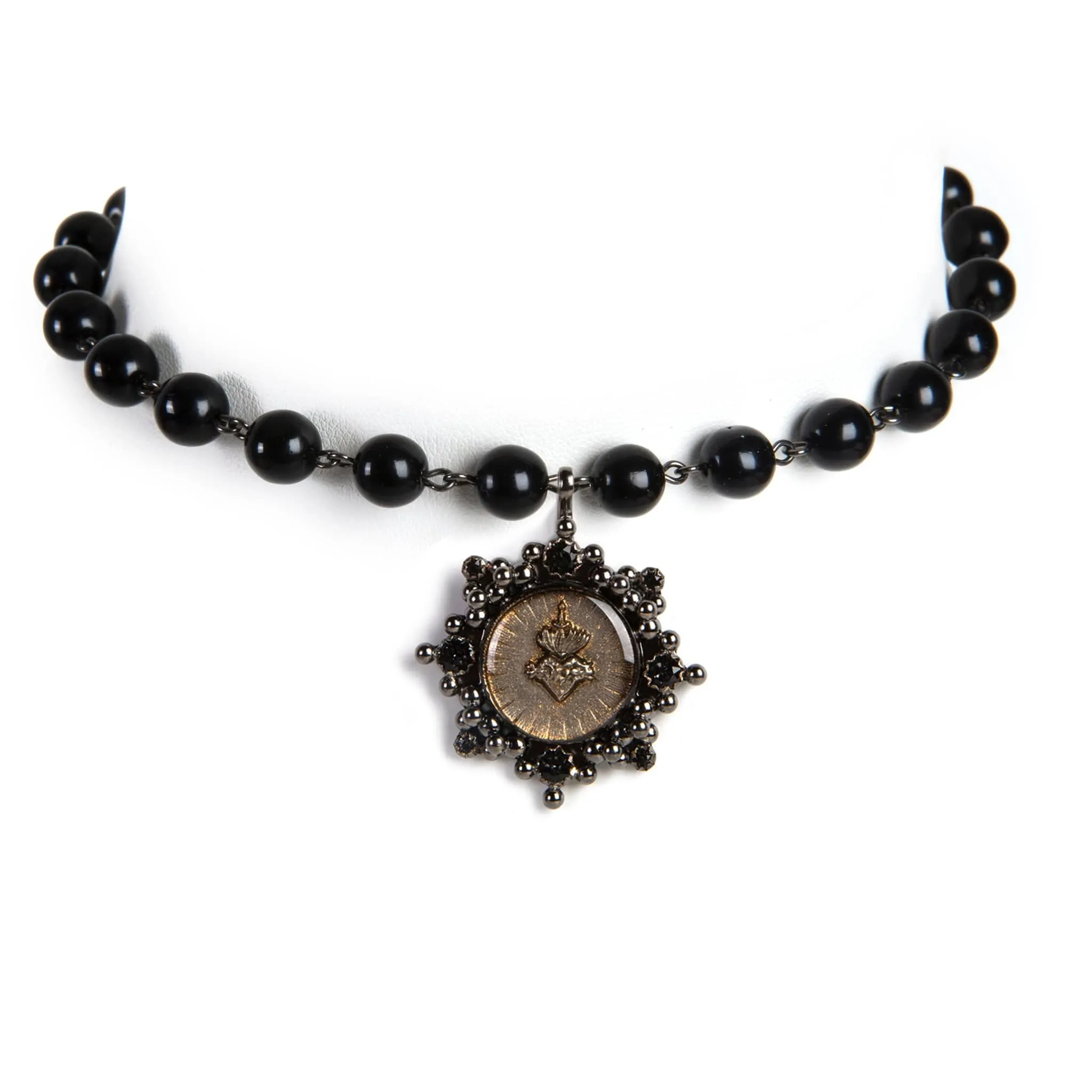 Iconic Pearl Choker Mystic Black Pearl with Luxury Medallions