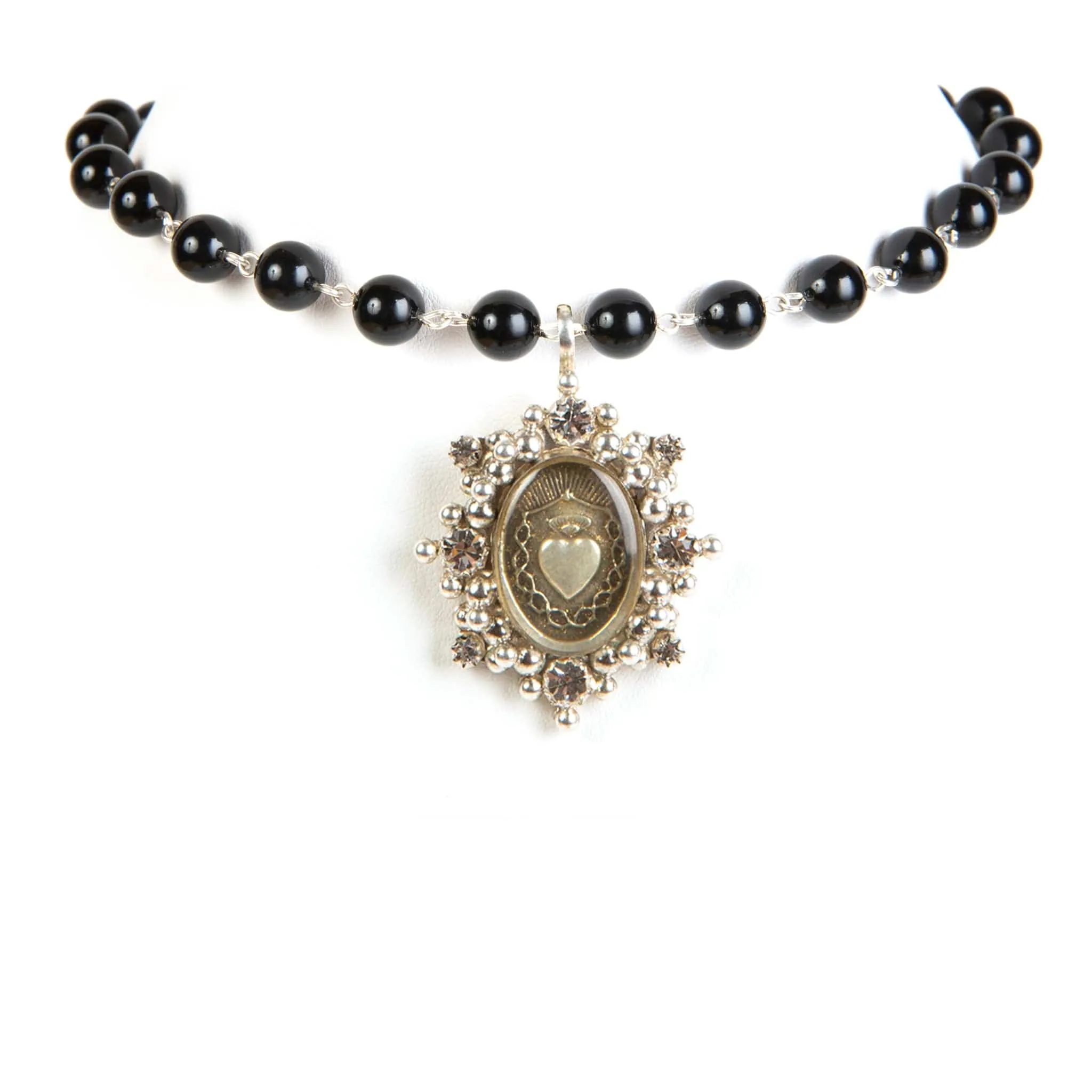 Iconic Pearl Choker Mystic Black Pearl with Luxury Medallions