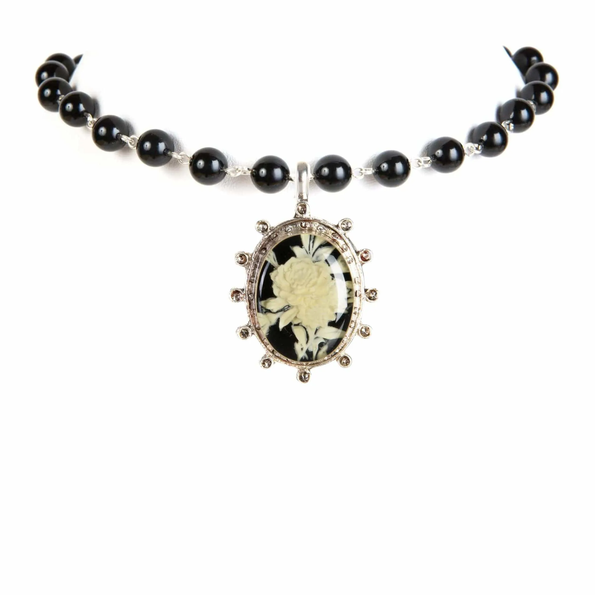 Iconic Pearl Choker Mystic Black Pearl with Luxury Medallions