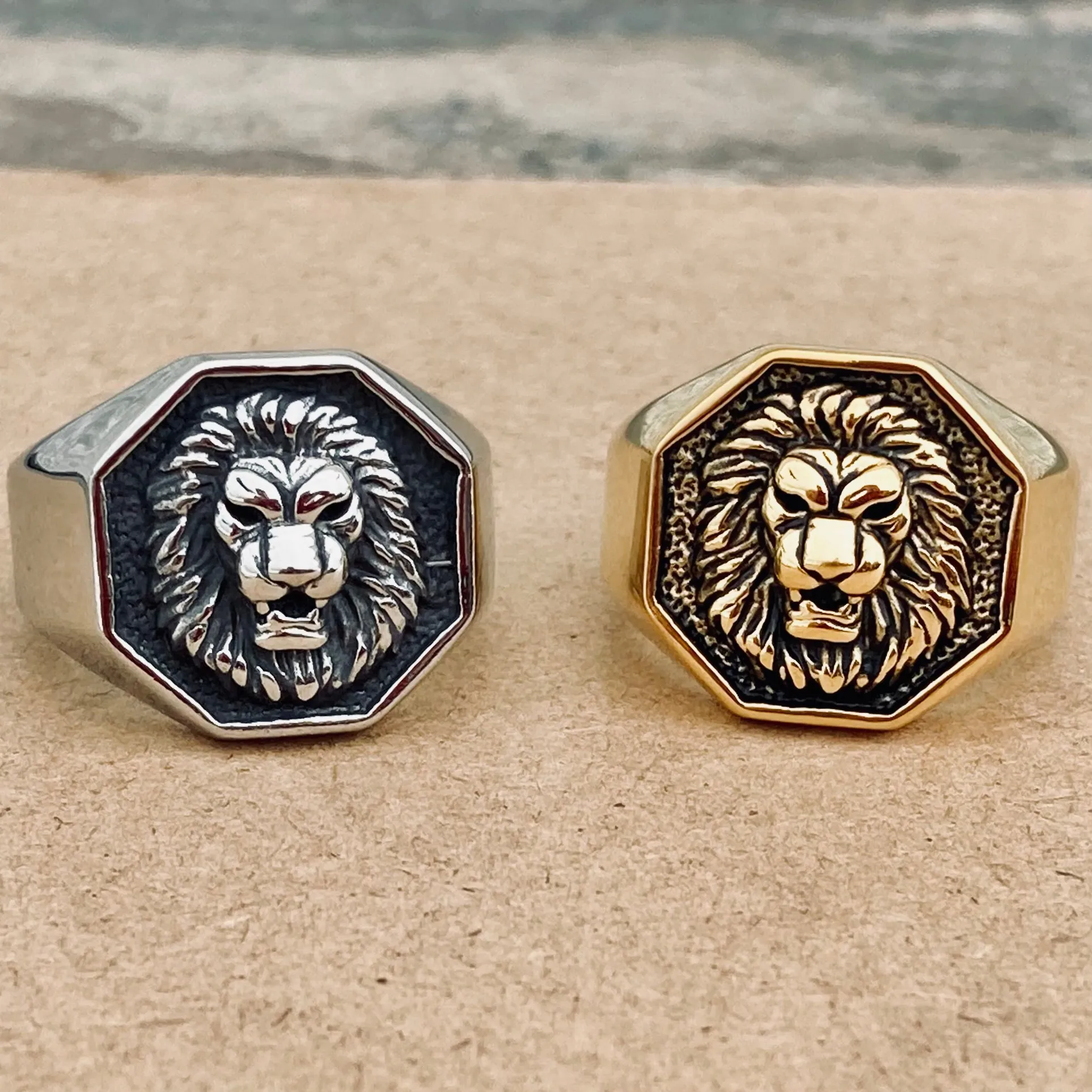 Lion Ring - Gold - R101