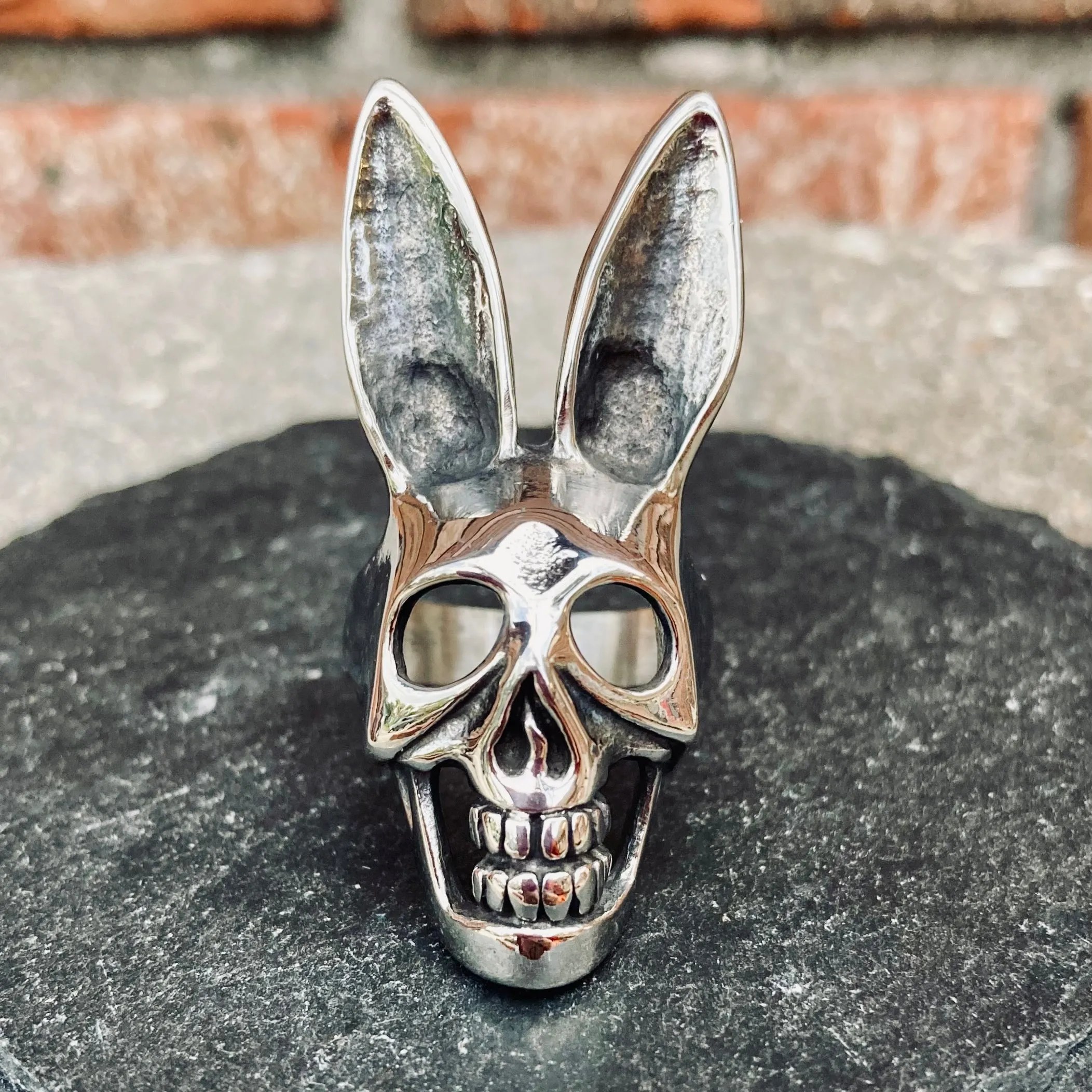 Playboy Bunny - Silver - R156