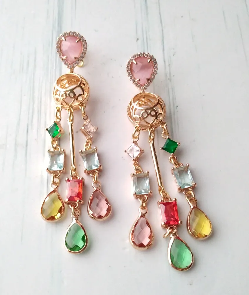 Prinsesa Three Tier Earrings