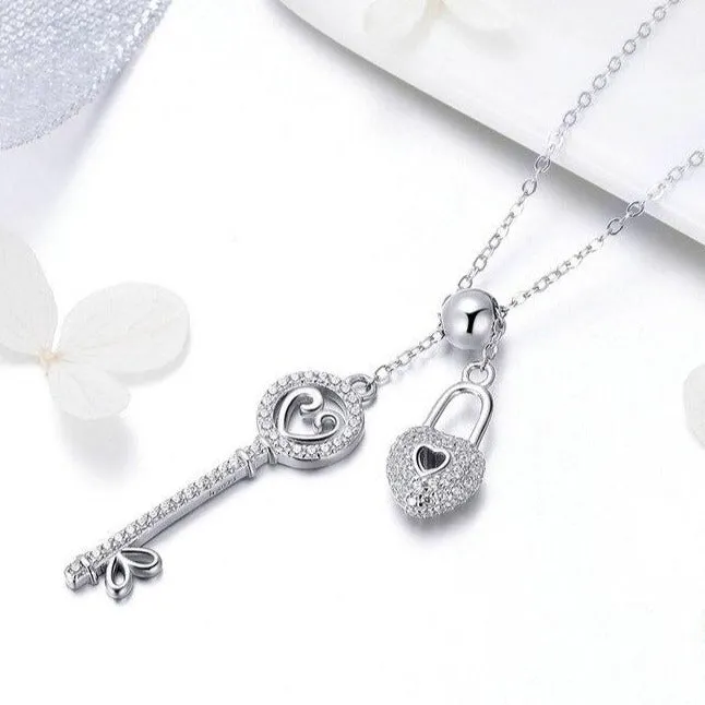 "The Key of Heart Lock" 925 Sterling Silver Fashion Pendant Necklace