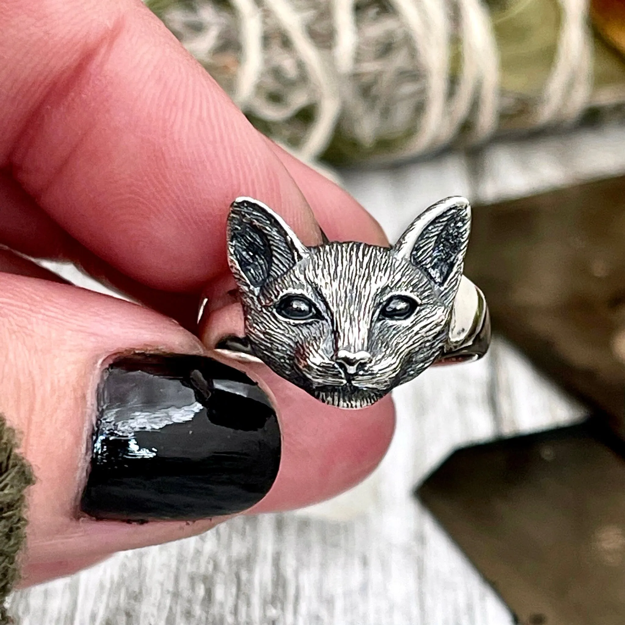 Tiny Talisman Cat Ring in Sterling Silver / Size 7 8 9