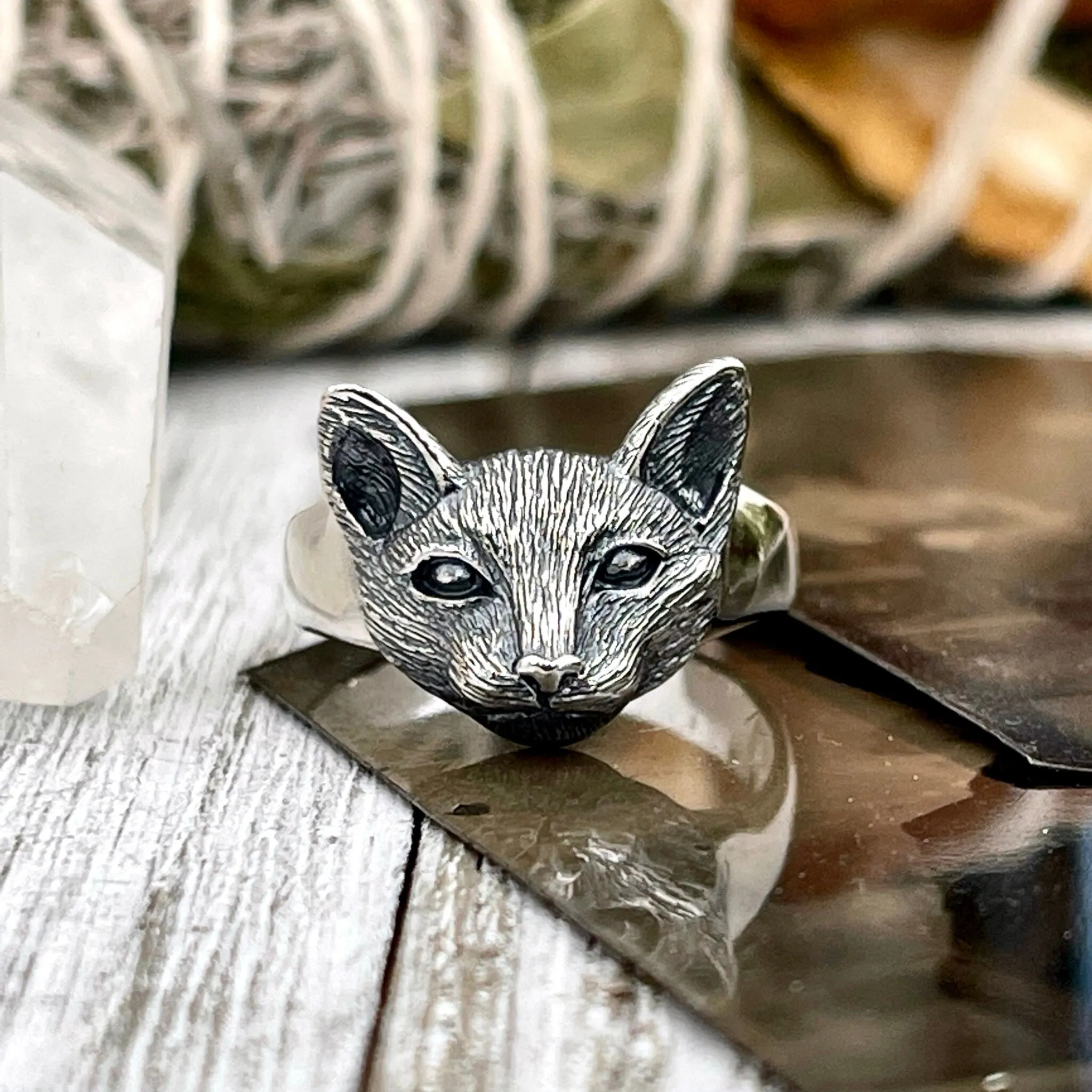 Tiny Talisman Cat Ring in Sterling Silver / Size 7 8 9