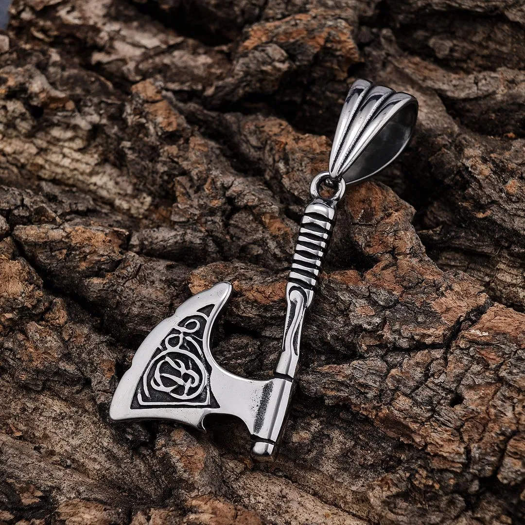 Viking Battle Axe Pendant - Necklace (740)