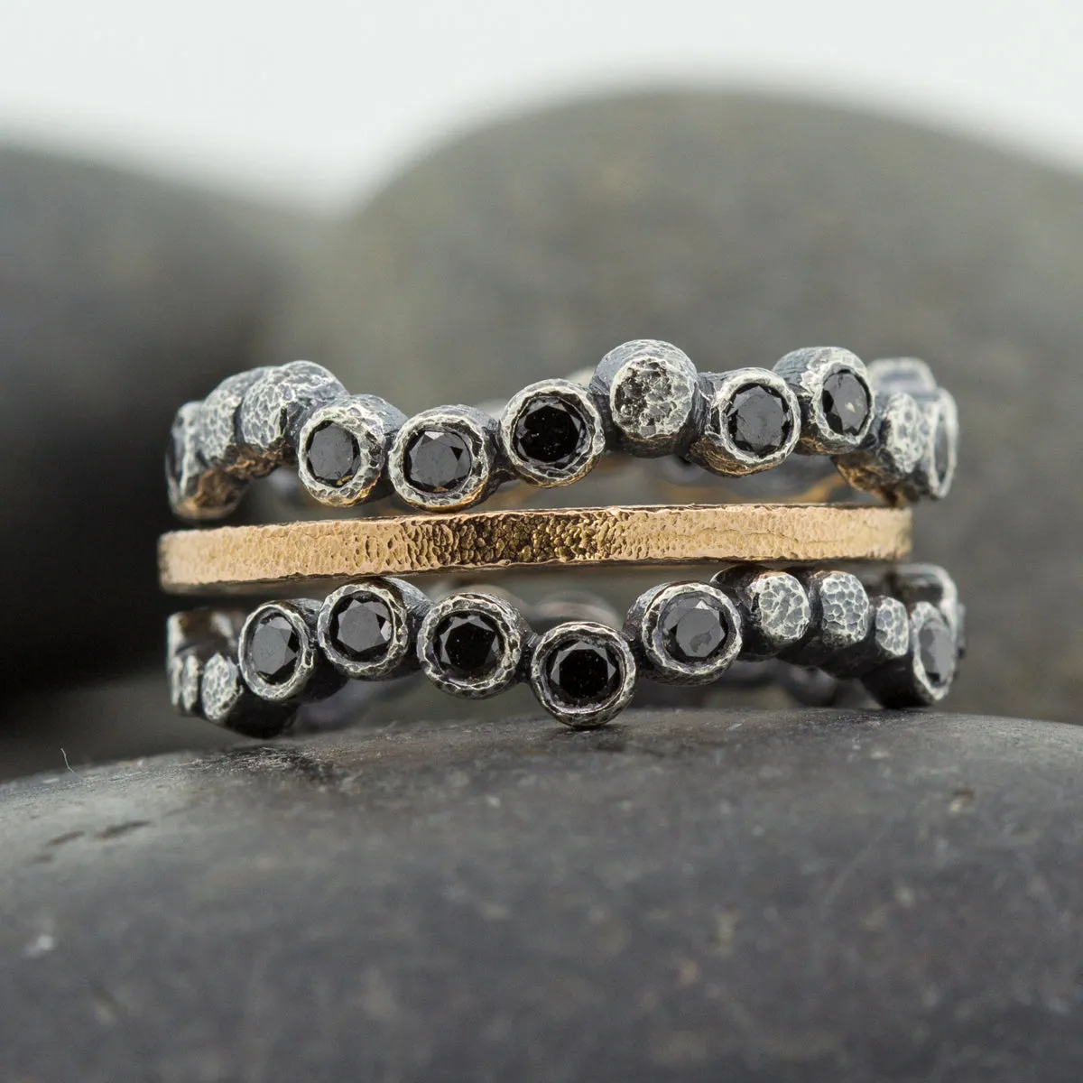 Wavy Pebbles Black Diamonds Band