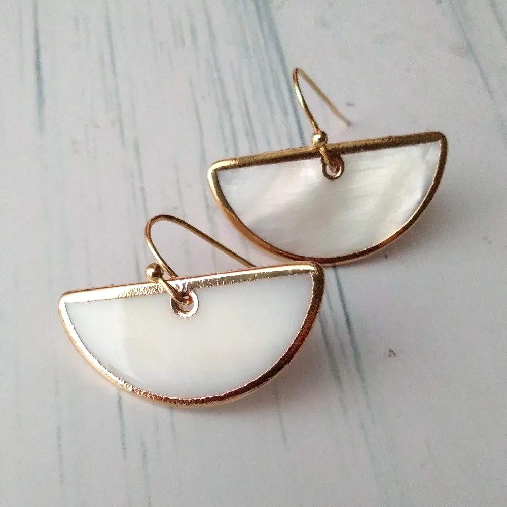 White Mother of Pearl Single Drop Earrings